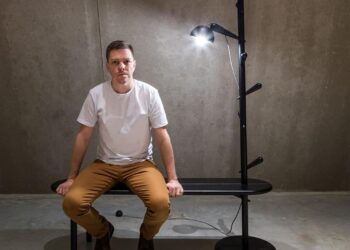 Cearense cria cadeiras para Papa Francisco no Canadá