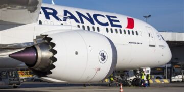 Air France terá 2º voo diário para Paris, partindo de São Paulo