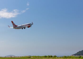 Movimentação de passageiros registra 3º melhor mês do ano em outubro