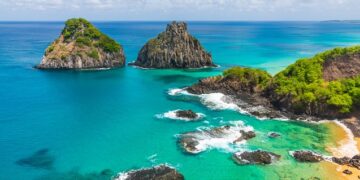 Fortaleza terá voo direto para Fernando de Noronha