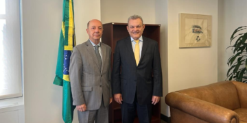 Prefeito discute promoção do turismo de Fortaleza no Consulado Geral do Brasil em Nova York