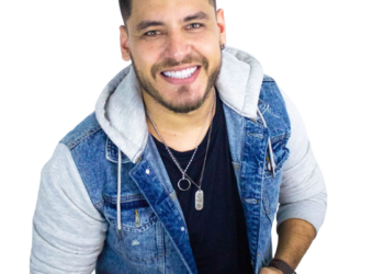 Projeto Pôr do Sol Fortaleza recebe cantor Giordano neste domingo 