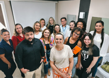 FASI Consultoria Recebe Alunos de Psicologia da Faculdade CDL para Imersão