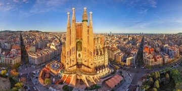 Vai para Barcelona? Cidade proíbe aluguel de apartamentos por temporada